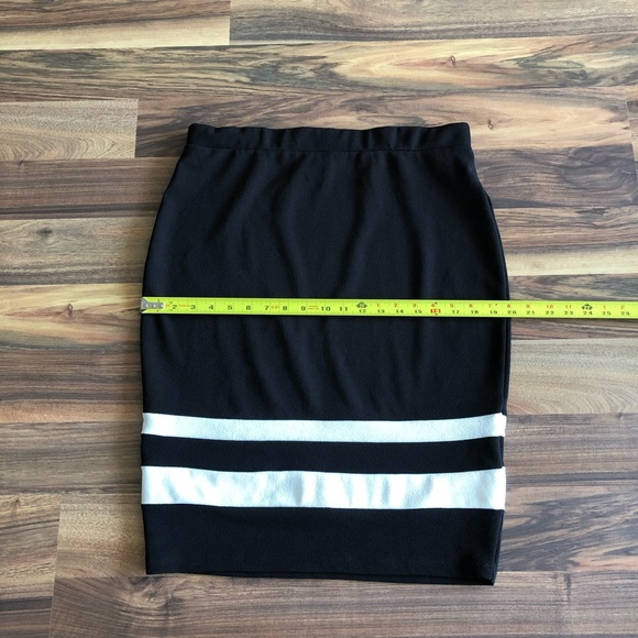 Libian pencil skirt - Picture 5 of 6